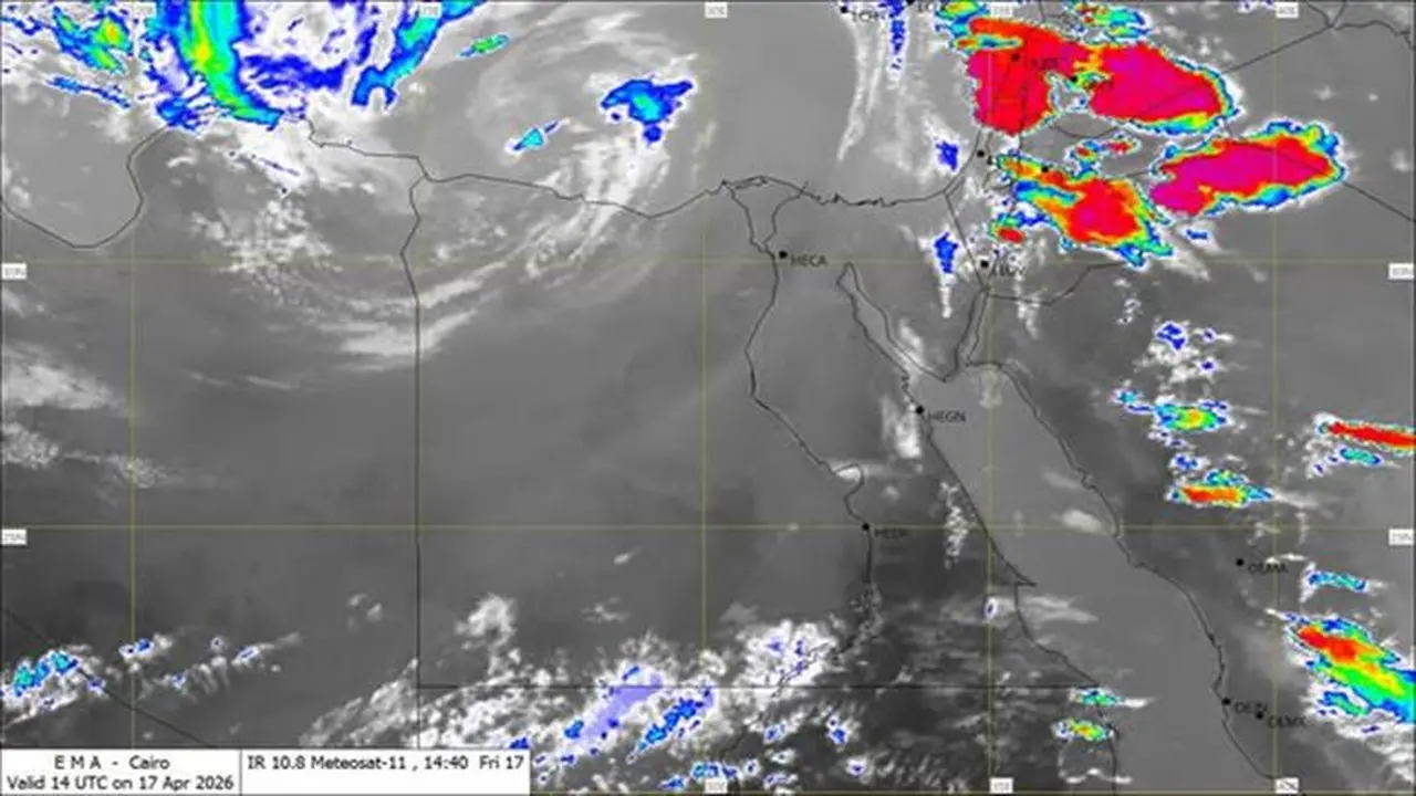 هطول أمطار رعدية متفاوتة الشدة على سيناء بسبب تغير خرائط الطقس